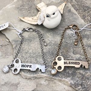 🍀 Blessed OR Hope Key Shaped Bracelet